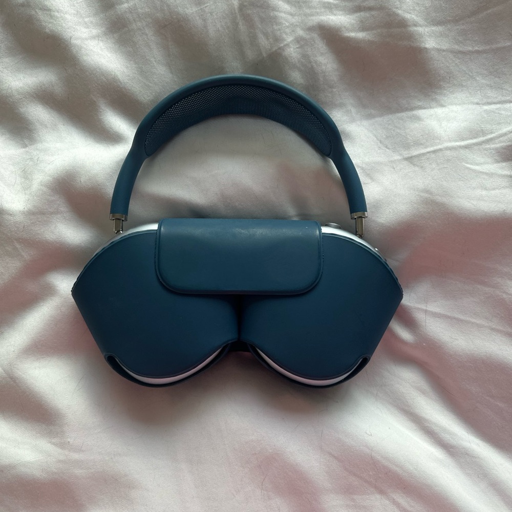 Apple AirPod Max Blue Over-Ear Headphones